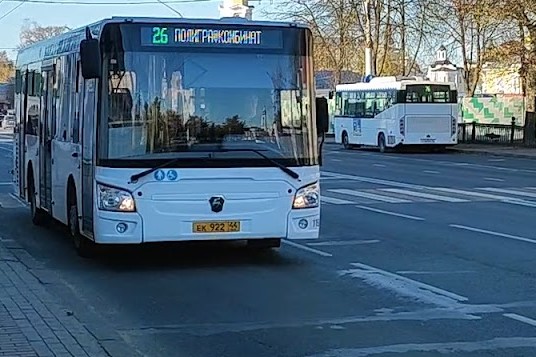Возобновлено движение автобусов по улице Козуева